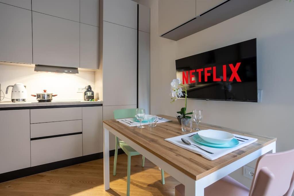 Duomo-Fiera Mi Master Suite Design Wifi+Netflix Милано Екстериор снимка